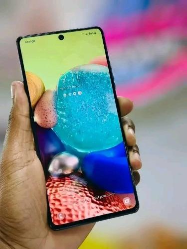 SAMSUNG A71 5G
                       Type d ...