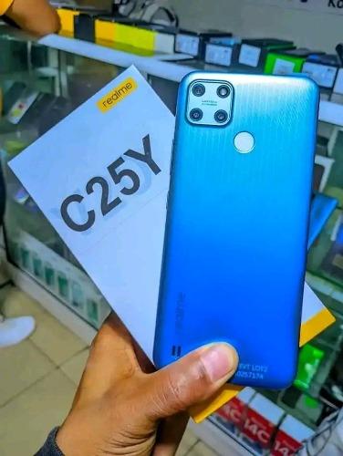 REALME C25-Y
                       Ram 4G
 ...