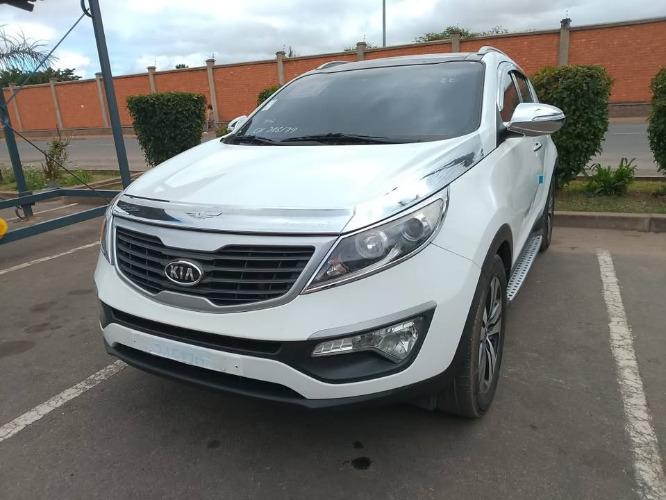 KIA SPORTAGE 3 
                             ...