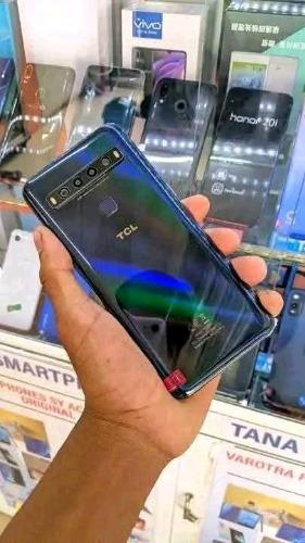 TCL 10L
              Ecran 6.53