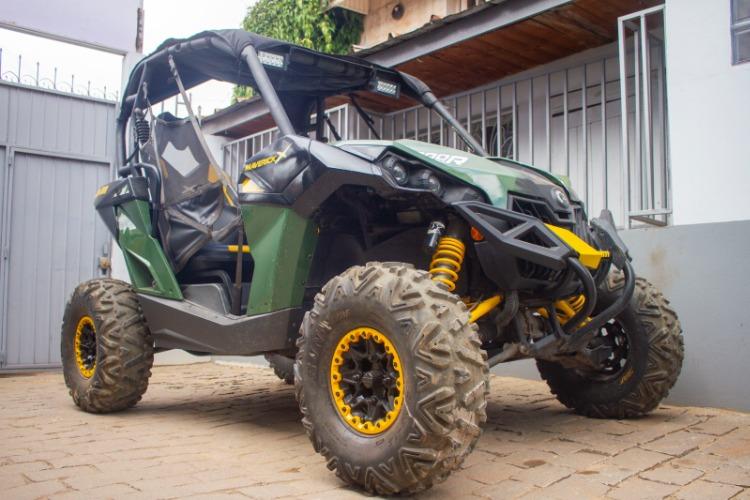 A VENDRE CAN-AM MAVERICK
100cc
4*4 avec mod ...