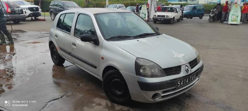 CLIO2 PHASE2    2ve-vc-direction assisté Poss ...