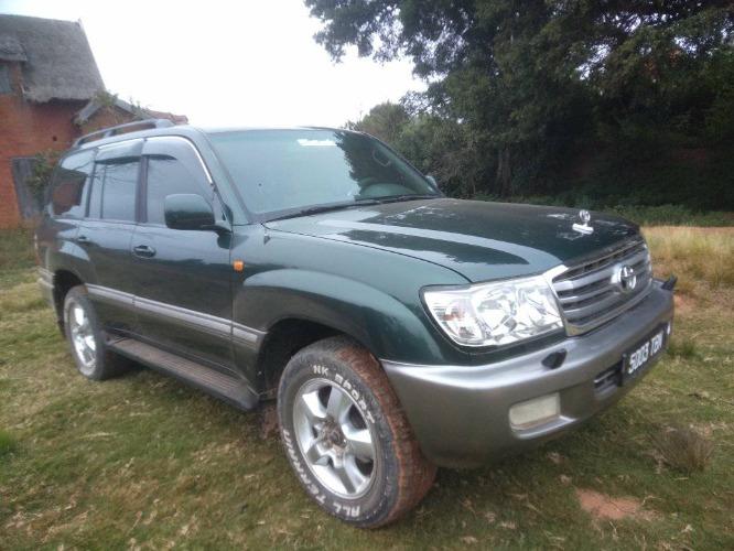 LAND CRUISER VX100 
                         ...