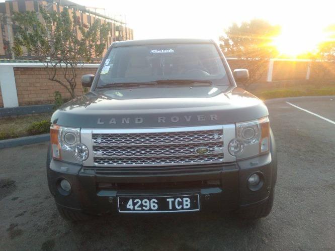 LAND ROVER DISCO 3
                          ...