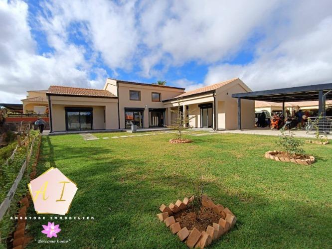 Villa F5 à louer  MANAZARY AMBATOBE