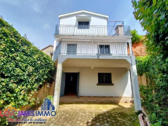 Maison indépendante à louer Androndra Ambohi ...