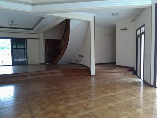 MAISON A VENDRE A MANAKAMBAHINY  (VILLA F9)
 ...