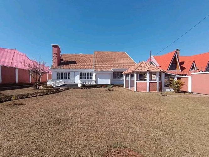 VILLA F8 MAIMBAHOKA IVATO
       A LOUER
Au ...