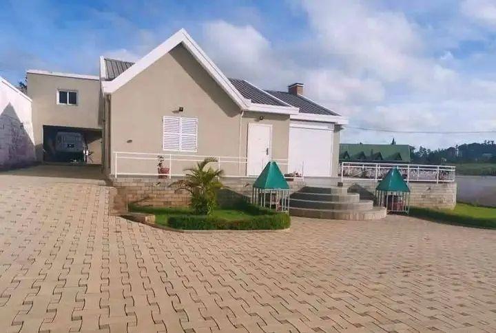 Belle villa F4 en étage de plain-pied, offran ...