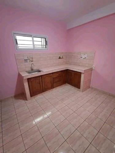 Appartement à louer 
-Lieu: Ambatomainty 
- ...