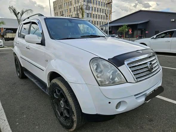 Rexton phase3 Moteur xdi 2707 placesintérieur ...