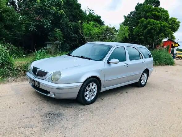 LANCIA LYBRA SW Voiture italienne – robuste & ...