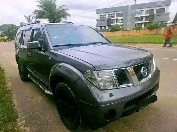 4x4 Nissan pathfinder diesel dci boite manuel ...