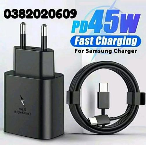 Chargeur SAMSUNG  45W     
 CHARGEUR C TO C  ...