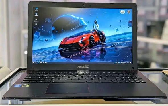  Semi - Gamer      
#Asus X550JX (15,6 pouce ...