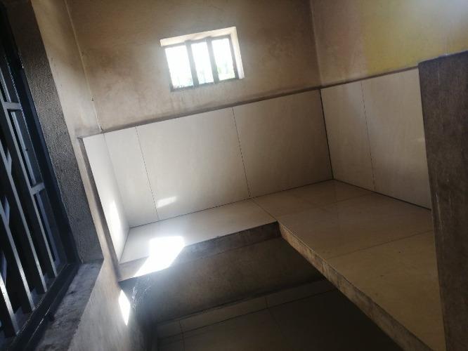 Trano ahofa Analamahitsy tanana
Efitra1 carr ...