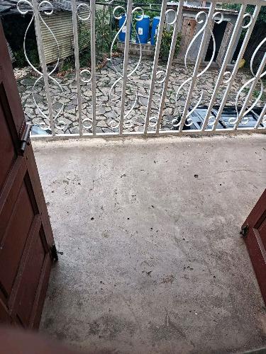 Alouer Andraisoro
Accès voiture
chambre 1+  ...