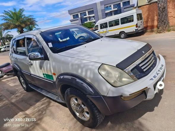 4X4 REXTON PHASE 1 Moteur diesel turbo 5 cyli ...