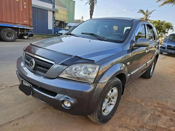 4X4 KIA SORENTO Moteur diesel CRDI VGT Boite  ...