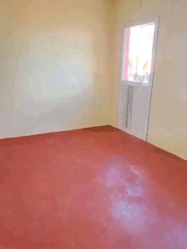  trano ahofa soavimasoandro
1living 2chambre ...