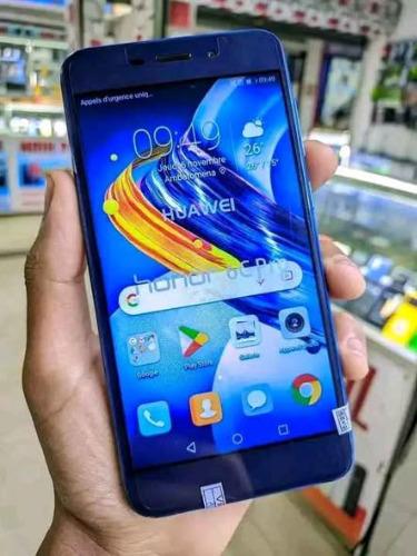 HONOR 6C Pro original   

_ Ram 3Gb
_Inter ...