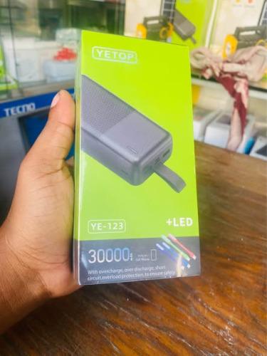 POWER BANK YETOP YE-123      
Capacité 30000 ...