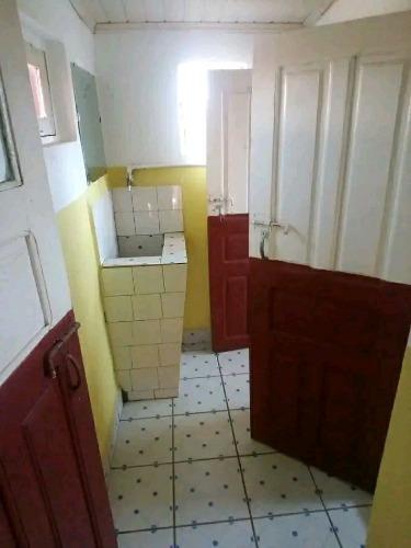 TRANO AHOFA AMBOHITRINIMANGA, Anosy Avaratra, ...