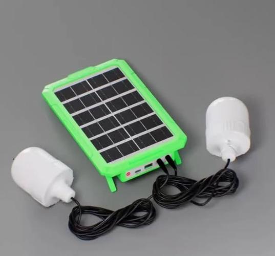  KIT D’ÉCLAIRAGE SOLAIRE COMPLET   
Solution ...