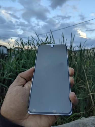 Cache écran mafy sady matevina tsara   
     ...