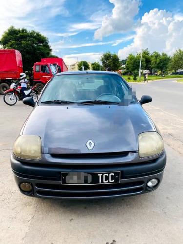 Renault Clio 2 phase 1Diesel Etat impec jante ...