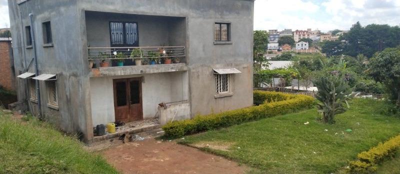  Trano ahofa Avarabohitra Itaosy
 ambany rih ...