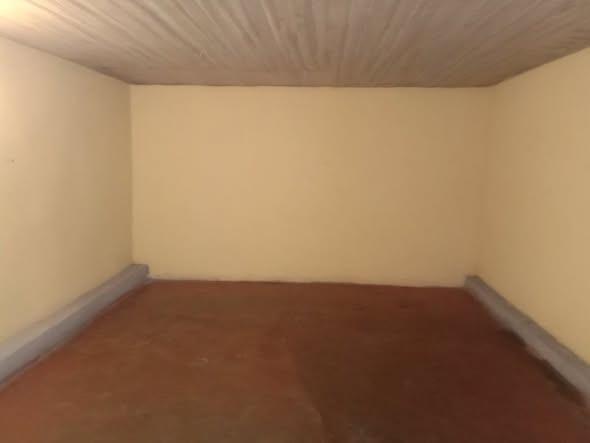 Ito.misy tsena.ahofa.andorahafotsy tongarivo, ...