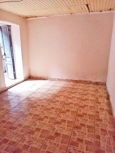  Ho an ilay mitady ( akaiky ankatso)
 Antsah ...