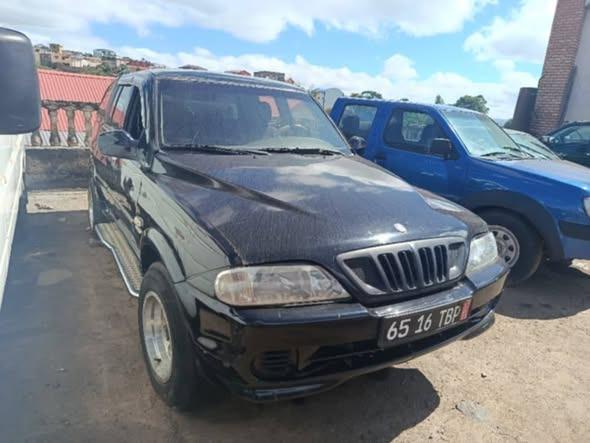 SSANGYONG DOUBLE CABINE – PUISSANCE & CONFORT ...