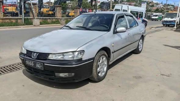 Peugeot 406 nouveau Moteur diesel Intérieur o ...