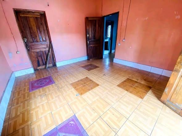 TRAGNO AHOFA AMBOLIKANDRINA ANKAIKY TRAGNONY  ...