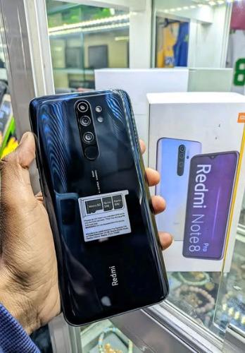  REDMI NOTE 8 PRO   
Sous carton avec  acces ...