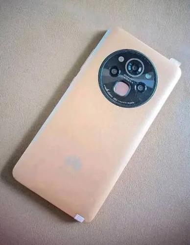 HUAWEI MATE 60 PRO  
ANDROID VERSION 12
RAM ...