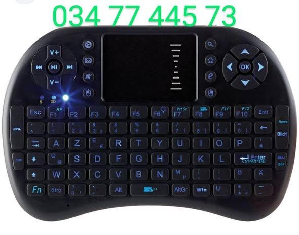 Arrivages mini clavier android  
Avec led Co ...