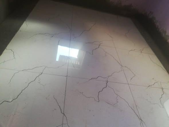 Trano ahofa akorahotra
3ch sy cuisin
Wc dc  ...