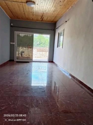 avaratra ankantso 1living 2chambre ambony amb ...