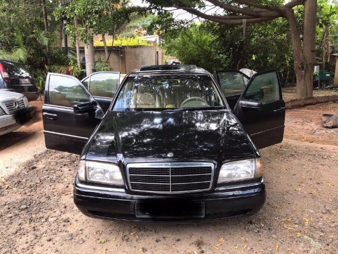 Mercedes w202
Moteur essence M111
Boîte Aut ...