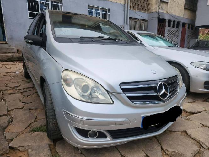 Mercedes B180 CDI (très bon etat) 200xxxkm,  