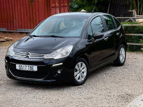 Citroën C3 nouveau modèle 
Année 2015
Moteu ...