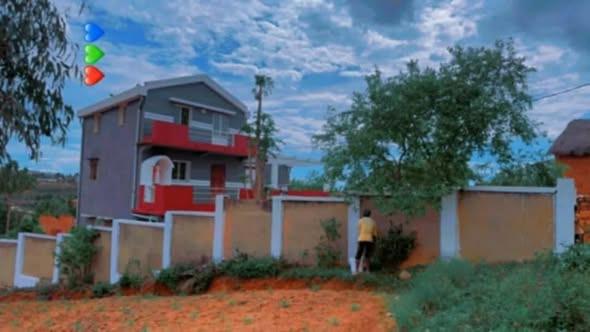 UC + ecran +souris +câble sy VGARam 2gb  ,,du ...