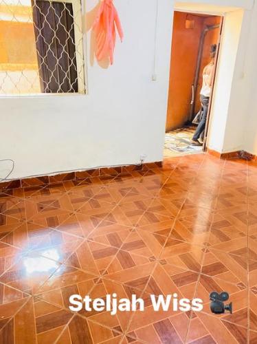 Disponible Ambolokandrina tsena,mis jiro Sy r ...