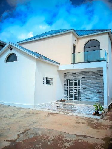  VILLA TRÈS CONFORT A VENDRE URGENT a BYPASS ...