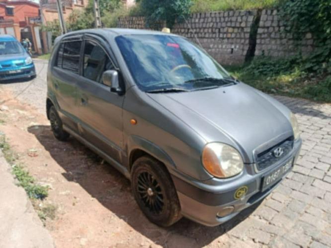 A vendre 
Hyundai visto BVM
Faible consomma ...