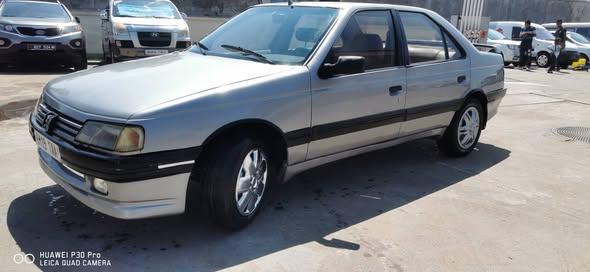 PEUGEOT 405 BERLINE Mi16 fiara milamina tsara