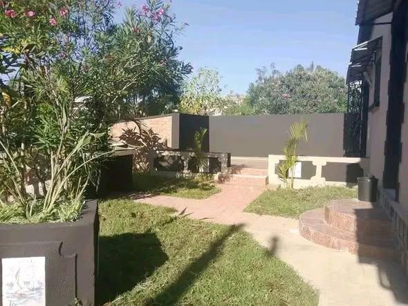 Villa a louer Indépendante Ambohibao Ambohija ...